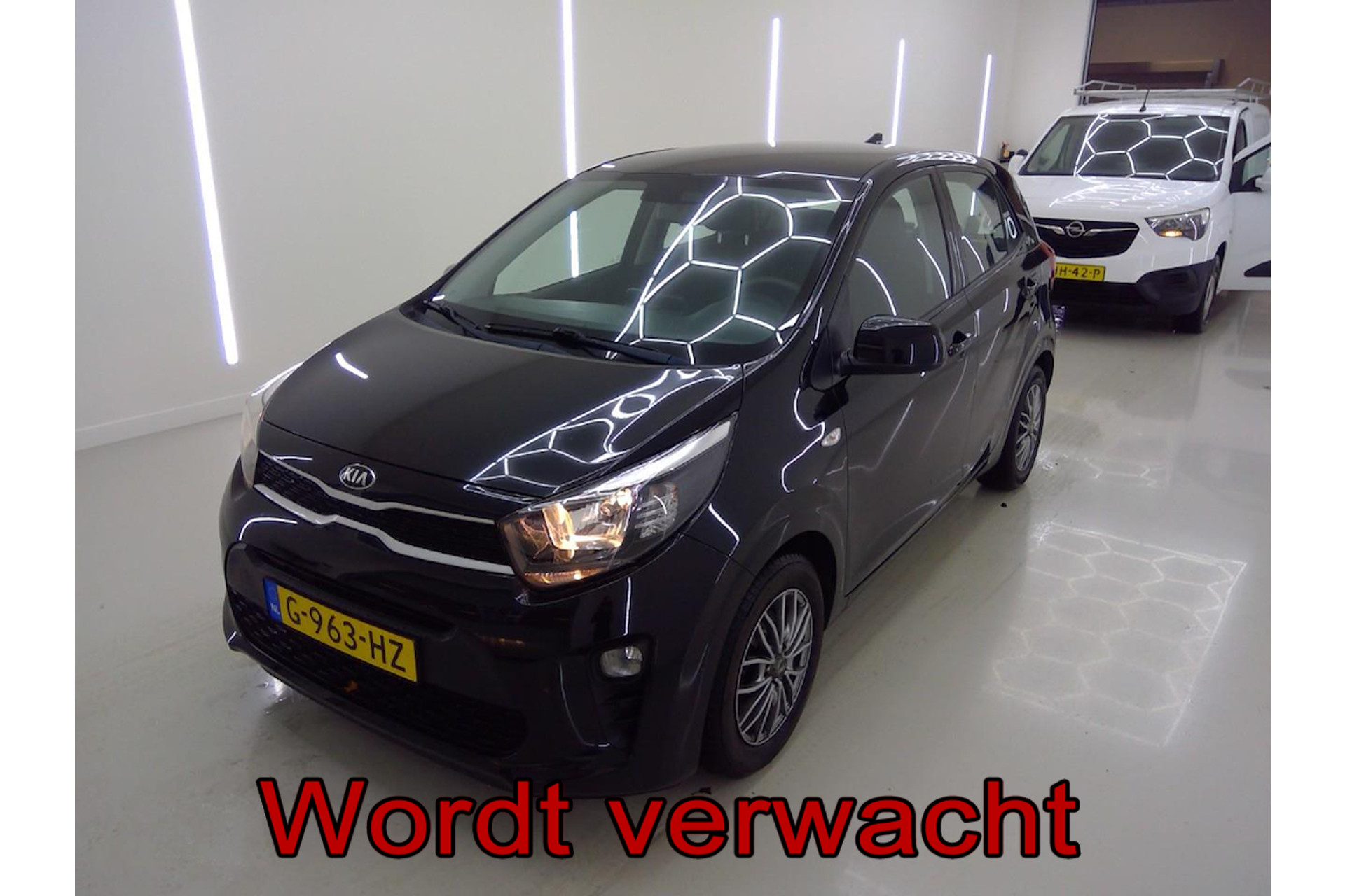 47247150-25.jpg